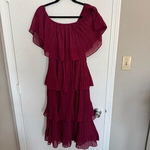 Women’s Ruffled Tiered Midi Dress - Berry